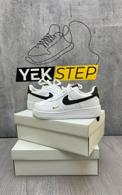 Air Force beyaz-altın logo